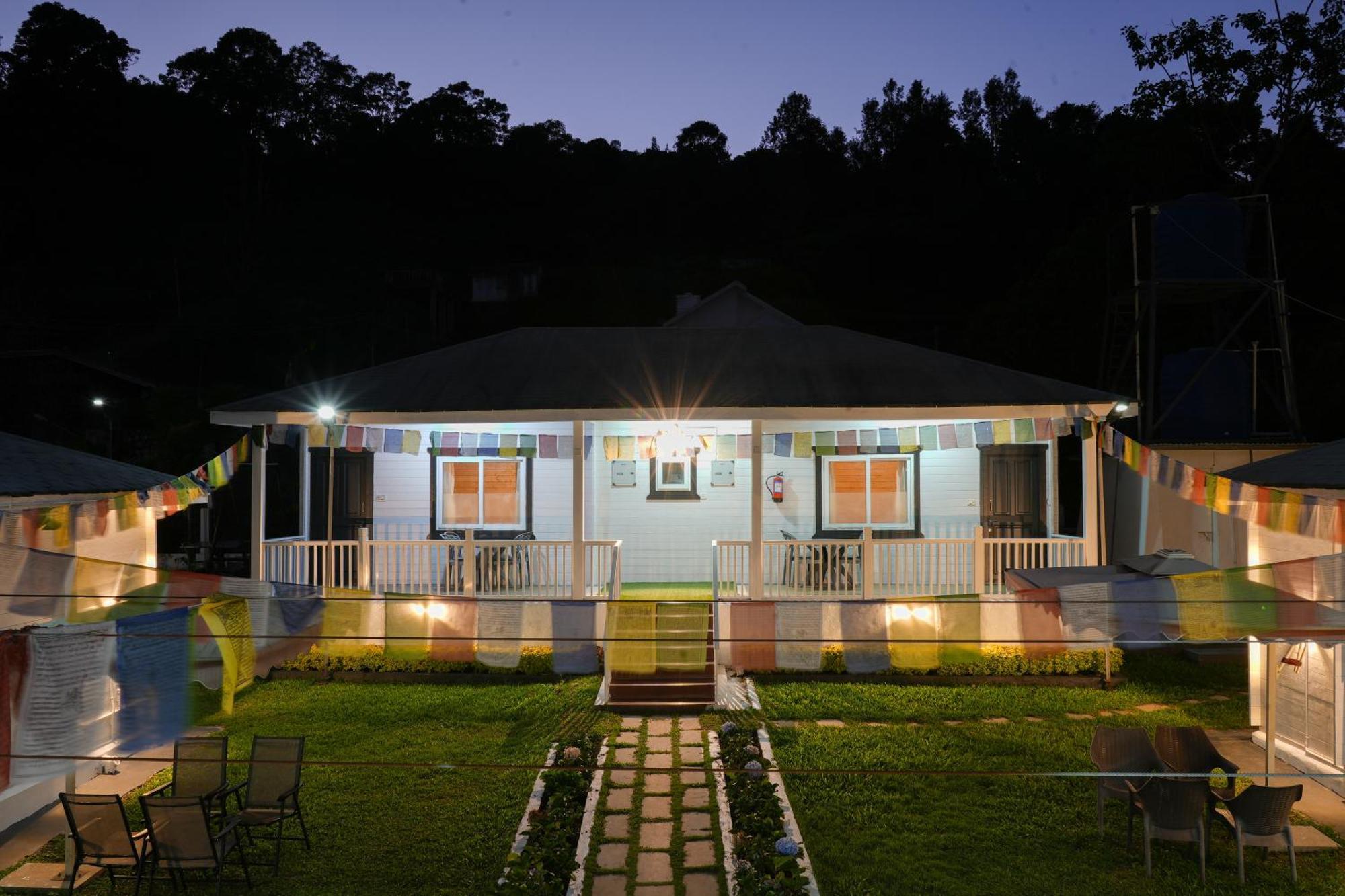 The Door To Nirvana Cottages Coonoor Exterior foto